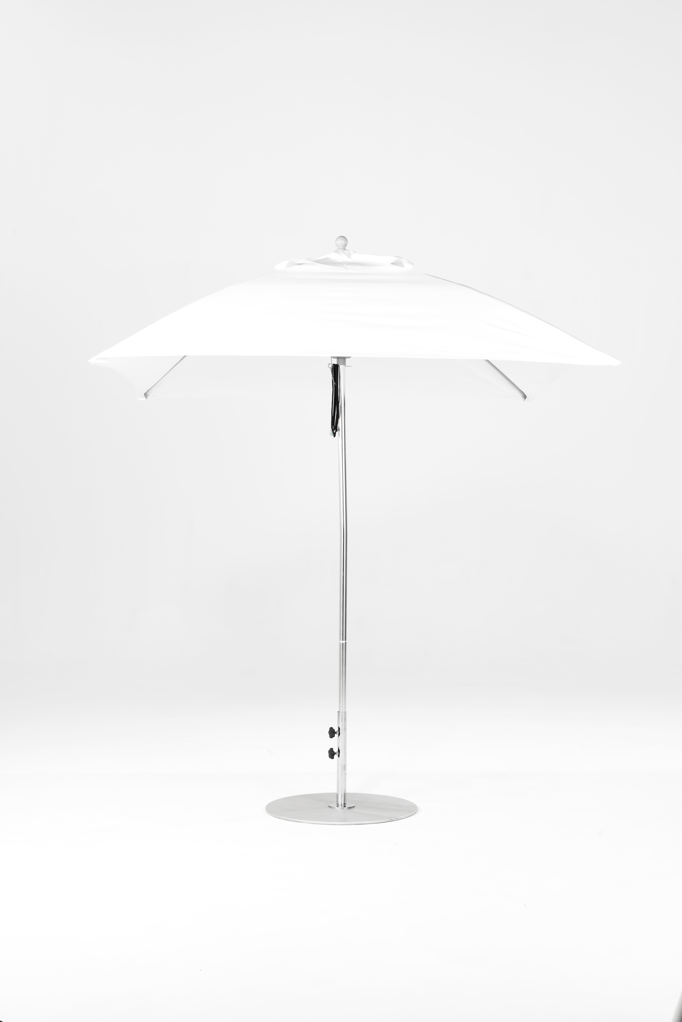 464FM-SQ-R099 White-Brushed Silver