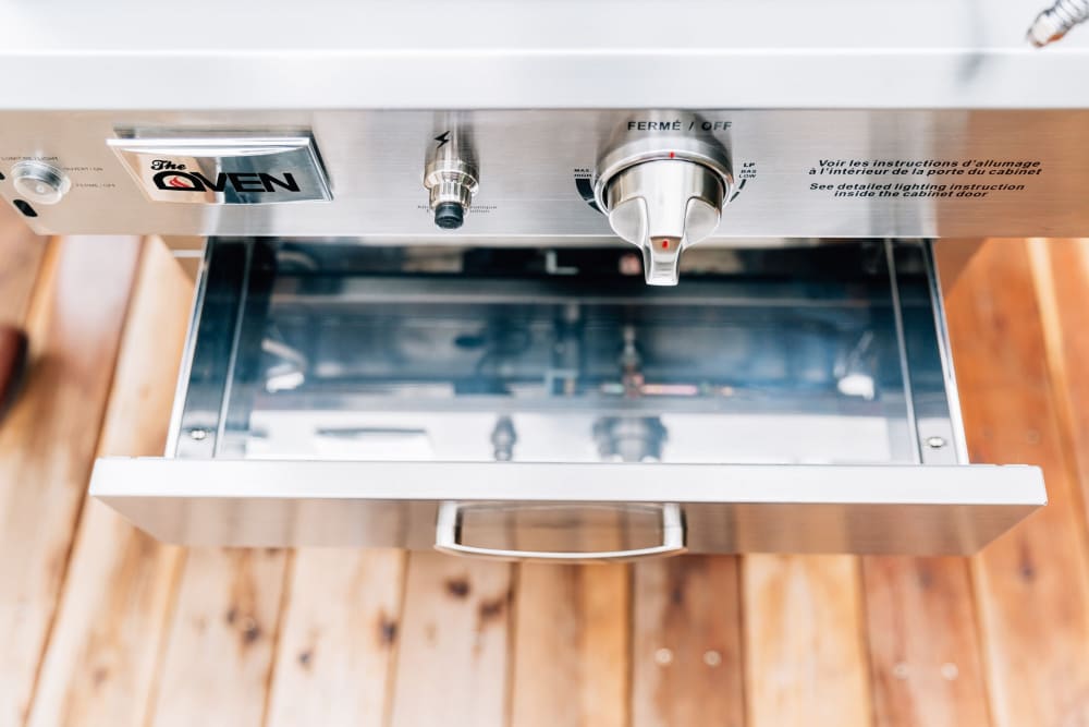 Summerset 23 Inch Outdoor Gas Fired Countertop Pizza Oven
